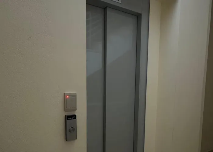 Comfort Near Golemi Apartment